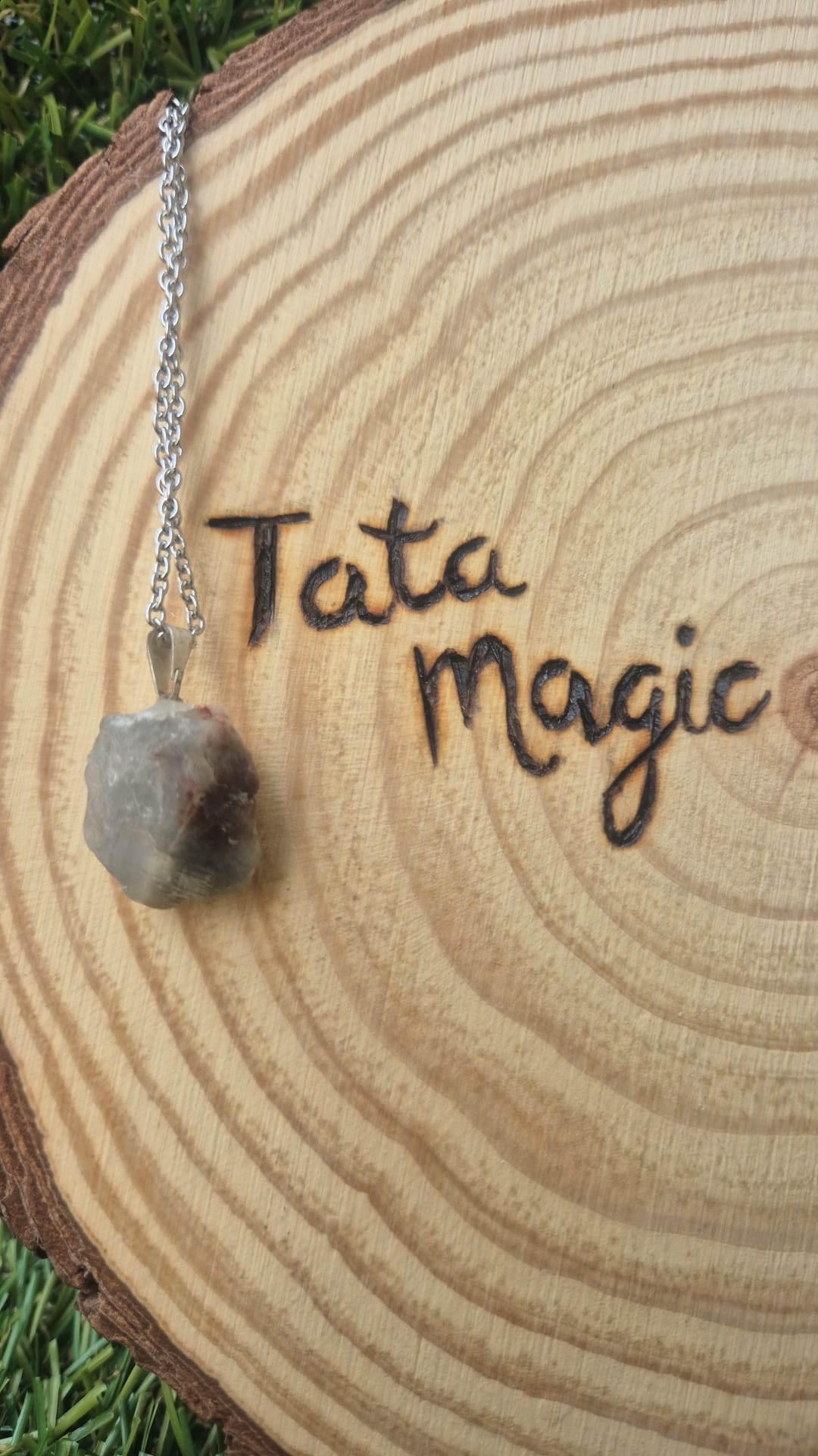 Colgante Cuarzo Chamánico en Bruto - Amuleto de Sanación y Visión Espiritual (Aleatorio - sin cadena) JoyeriamineralescolgantesTienda esotérica Málaga - La Tienda de Tata Magic: tienda Esotérica en Málaga